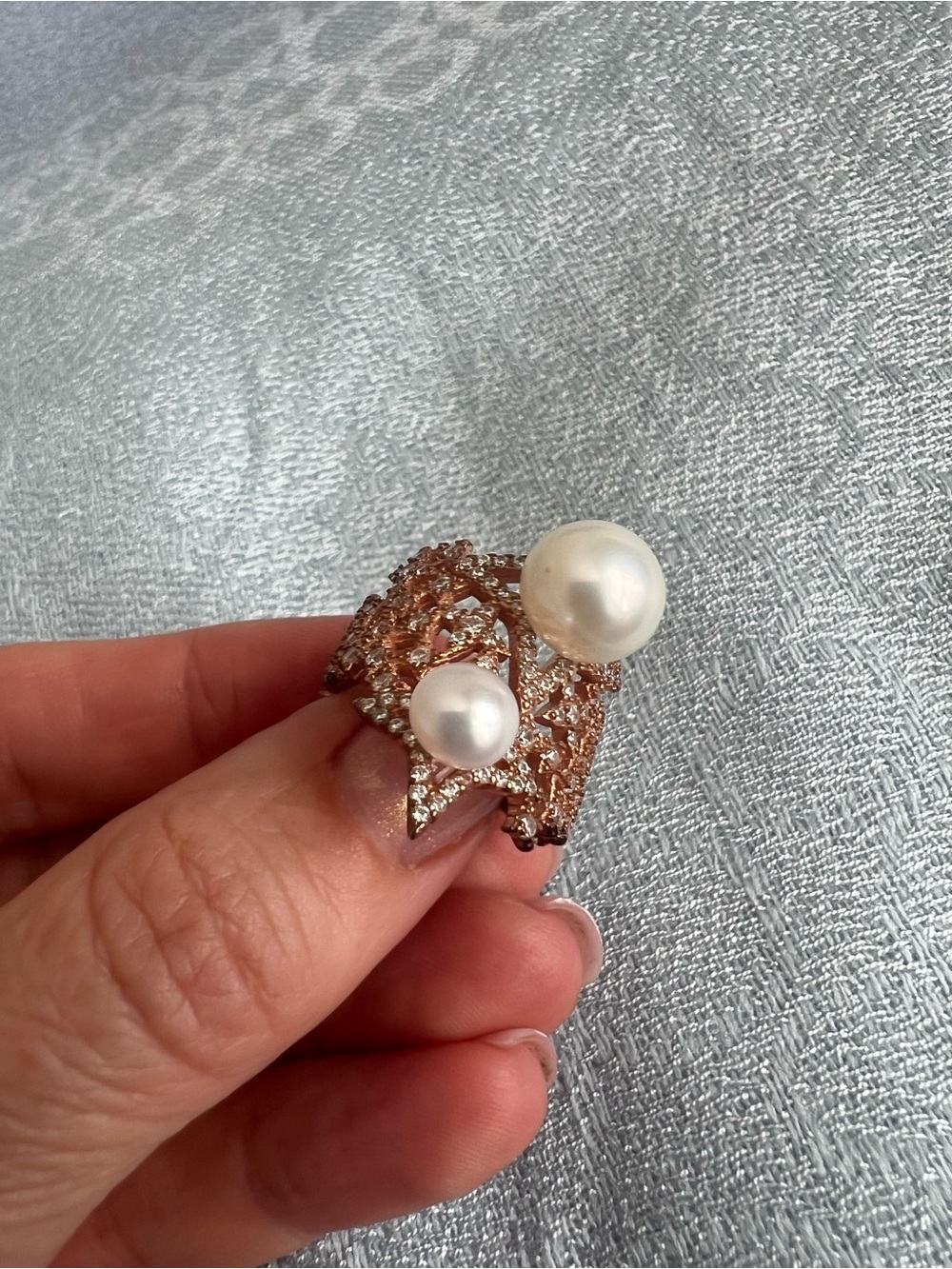 Pearl and Crystal Statement Ring - Rose Gold Tone